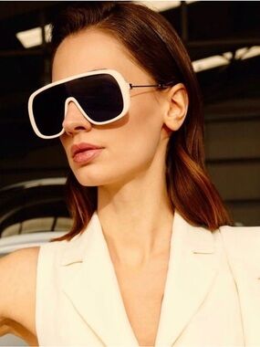KENZO Ivory Shield Sunglasses w Blue Lenses VGUC